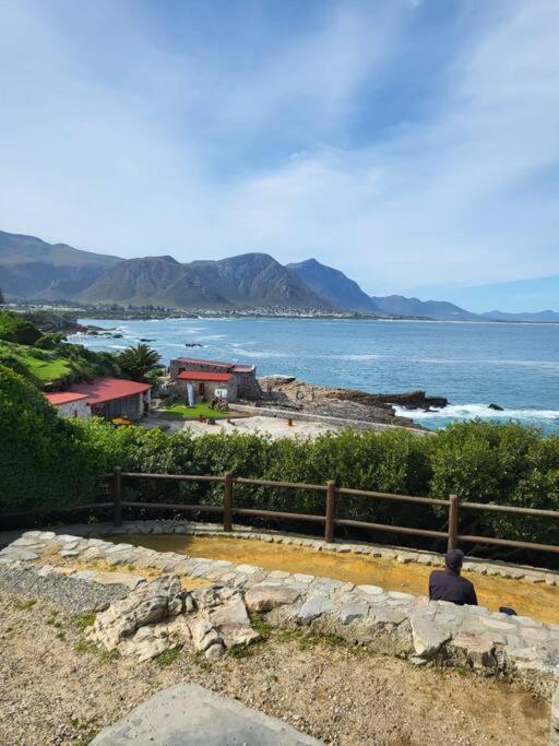 *Self-Check In - Whale Watching Paradise -Central* 赫曼努斯 外观 照片